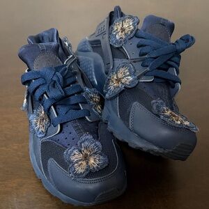 🪻🌚2015 Nike Triple Midnight Navy Huaraches Project 1 of 1 Women’s 7.5 Men’s 6 🌚🪻